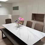 New Bright 180m2 Appartement,100m From The Apartman
