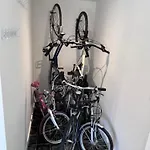 New Bright 180m2 Appartement,100m From The Apartman *