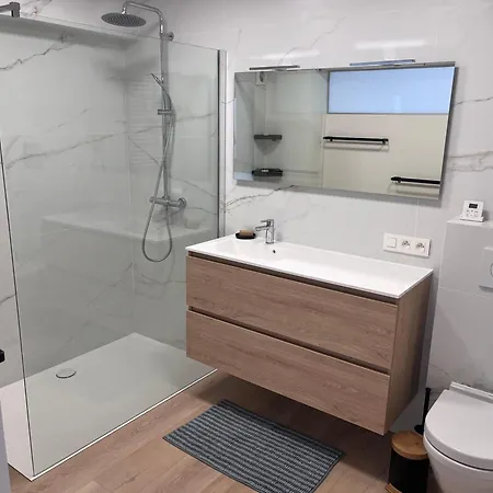 New Bright 180m2 Appartement,100m From The Middelkerke
