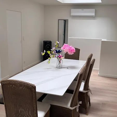 New Bright 180m2 Appartement,100m From The Middelkerke