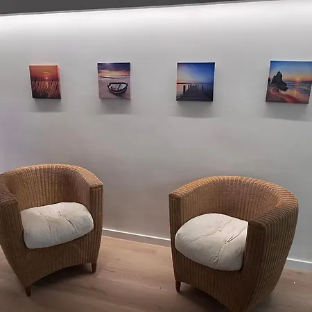 New Bright 180m2 Appartement,100m From The